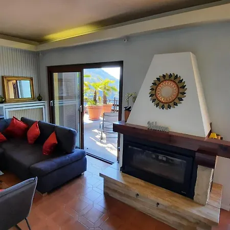 Vista Apartment *