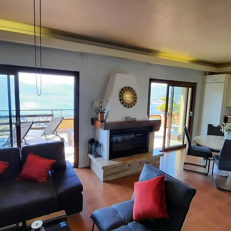 Apartment Vista *